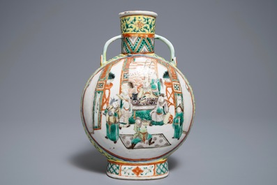 A Chinese famille verte moonflask, Xuande mark, 19th C.