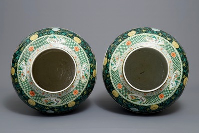 A pair of large Chinese famille noire vases and covers, 19/20th C.