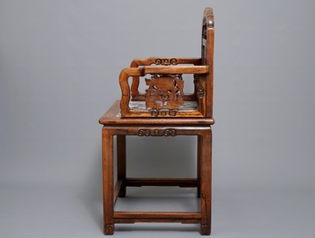 A Chinese marble-inset carved wood chair, early 20th C.