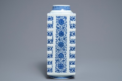 A Chinese blue and white cong vase with floral design, Qianlong mark, 19/20th C.