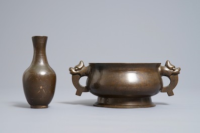 A Chinese silver-inlaid bronze incense burner and a vase, Shishou mark, 19th C.