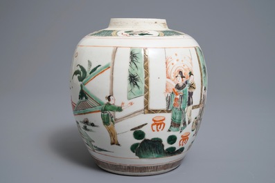 Un pot en porcelaine de Chine famille verte &agrave; d&eacute;cor de 'La Romance de la chambre de l'ouest', Kangxi