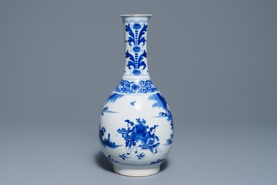 A tall Dutch Delft blue and white chinoiserie bottle vase, Nevers, France, 17th C.