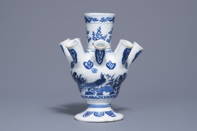 A Dutch Delft blue and white tulip vase, last quarter 17th C.