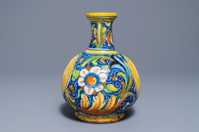 An Italian maiolica pharmacy bottle, Venice, 2nd half 16th C.