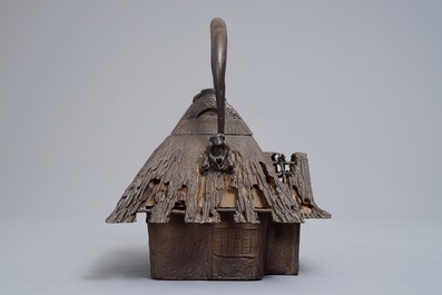 A Japanese hut-shaped cast iron tetsubin kettle, Meiji, 19th C.