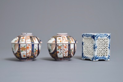 A pair of Japanese covered bowls on stands, a covered vase and a reticulated incense burner, Edo/Meiji, 18/19th C.