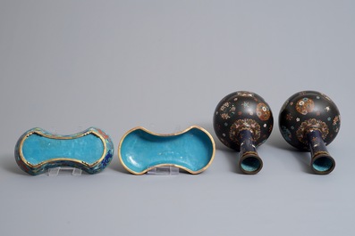 A pair of Chinese cloisonn&eacute; bottle vases and an ingot-shaped box and cover, 19/20th C.