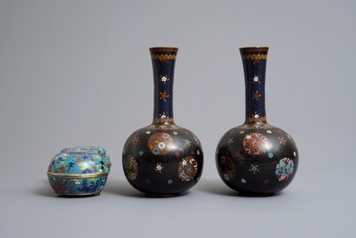 A pair of Chinese cloisonn&eacute; bottle vases and an ingot-shaped box and cover, 19/20th C.