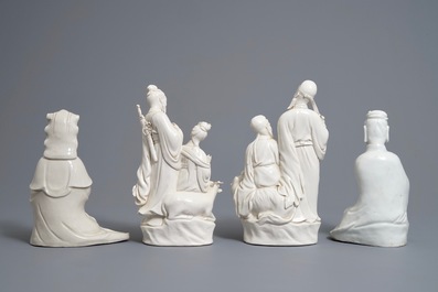 Quatre groupes et figures en porcelaine blanc de Chine, 19/20&egrave;me