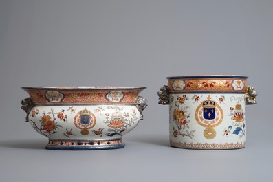 Two Imari style wine coolers with arms of King Louis XV of France, Samson, Paris, 19th C.