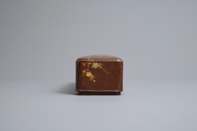 Un suzuribako de forme rectangulaire en laque, Japon, Meiji, 19&egrave;me