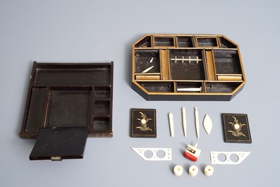 A massive Chinese Canton export lacquer tray and a sewing box, 18/19th C.