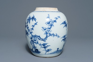 Een Chinese blauwwitte gemberpot met 'Drie vrienden van de winter', Kangxi