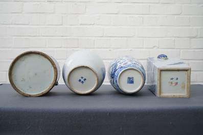 Three Chinese blue and white vases and a jar and cover, 19/20th C.