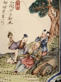 Deux coupes de forme carr&eacute;e en &eacute;maux de Canton, Chine, Qianlong