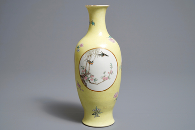 A Chinese famille rose on yellow sgraffiato ground vase, Ju Ren Tang mark, Republic, 20th C.