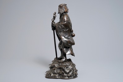 A Chinese bronze figure of Li Tieguai, 18/19th C.