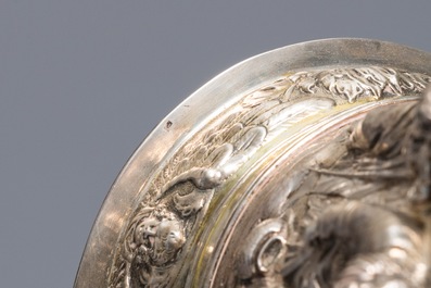 Een deels vergulde zilveren pul met bijbels reli&euml;fdecor, Nathaniel Pressding II, Danzig, Polen, 17e eeuw