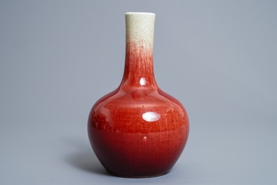 A Chinese langyao tianqiu ping vase, 18/19th C.