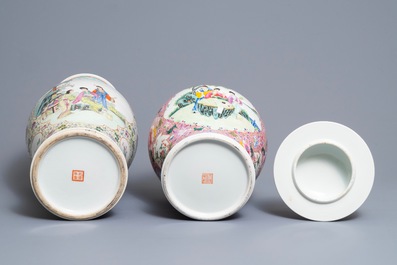 Deux vases en porcelaine de Chine famille rose, marque de Qianlong, R&eacute;publique, 20&egrave;me