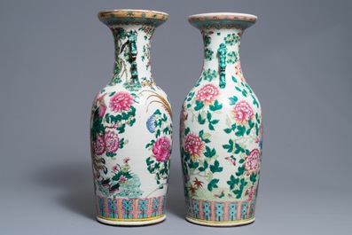 A pair of Chinese famille rose 'pheasants and phoenix' vases, 19th C.