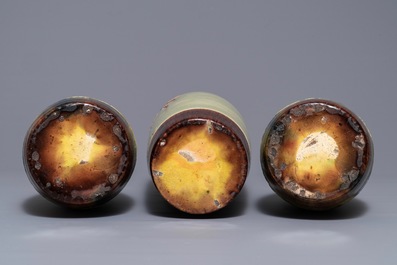Drie vazen in Vlaams aardewerk, 1e helft 20e eeuw