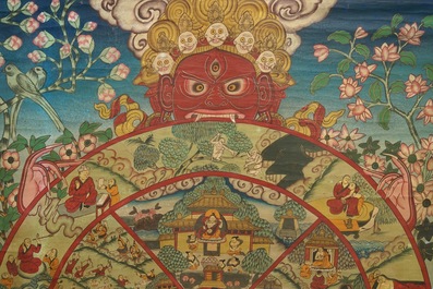 Drie grote thangkas met diverse decors, Tibet of Nepal, 19/20e eeuw