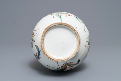 A Chinese famille verte 'phoenix' vase, 19th C.