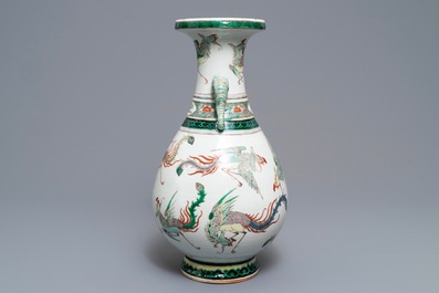 A Chinese famille verte 'phoenix' vase, 19th C.