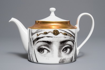 Une th&eacute;i&egrave;re 'Temi i variazone' d'apr&egrave;s Piero Fornasetti, Rosenthal, Allemagne, 1999