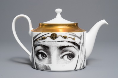 Une th&eacute;i&egrave;re 'Temi i variazone' d'apr&egrave;s Piero Fornasetti, Rosenthal, Allemagne, 1999