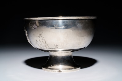 A Chinese silver 'Shou Lao' stem bowl, 19/20th C.