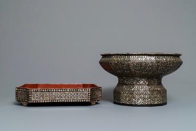 Een collectie divers lakwerk met parelmoer en mica inlegwerk, Zuidoost-Azi&euml;, 19/20e eeuw
