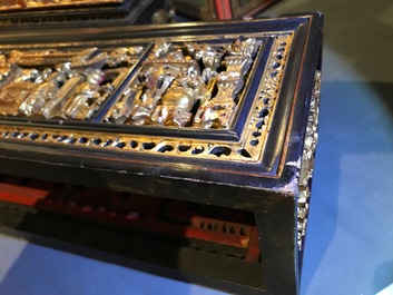 Une bo&icirc;te d'autel et une vitrine de table en bois laqu&eacute; et dor&eacute; pour le march&eacute; Straits ou Peranakan, Chine, 19&egrave;me