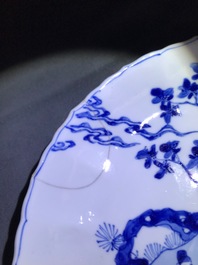 Een collectie divers Chinees blauwwit porselein, Kangxi/Qianlong