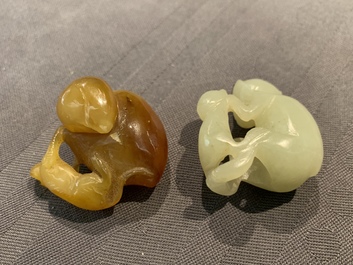 Quinze pi&egrave;ces diverses en jade sculpt&eacute;, Chine, 19/20&egrave;me