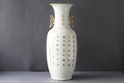 Un vase en porcelaine de Chine qianjiang cai &agrave; d&eacute;cor mythologique, 19/20&egrave;me