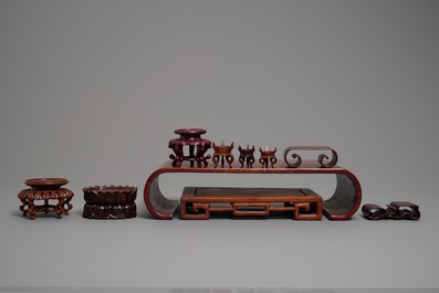 A collection of Chinese wooden stands, 19/20th C.