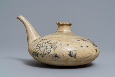 A blue and white Annamese water jug, Vietnam, 14/15th C.