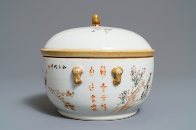 A Chinese qianjiang cai bowl and cover, Qianlong mark, 19/20th C.