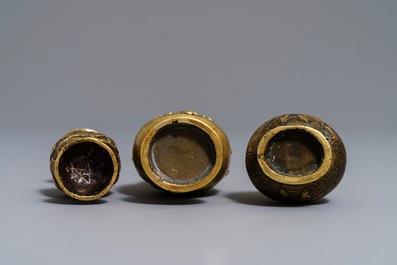 Three Chinese bronze miniature vases, 17/18th C.