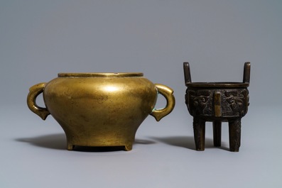 Two Chinese bronze tripod incense burners, 17/18th C.