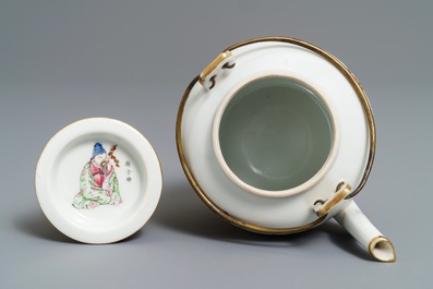 A Chinese famille rose 'Wu Shuang Pu' teapot and cover, 19th C.