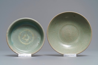 Deux bols en porcelaine c&eacute;ladon de Cor&eacute;e, Goryeo/Joseon, 14/15&egrave;me