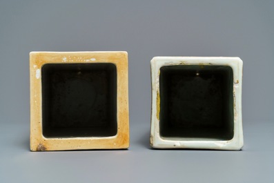 Twee vierkante Chinese qianjiang cai hoedensteunen, 19/20e eeuw