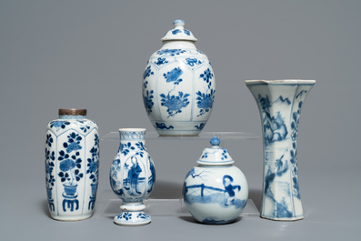 Five Chinese blue and white vases, Kangxi