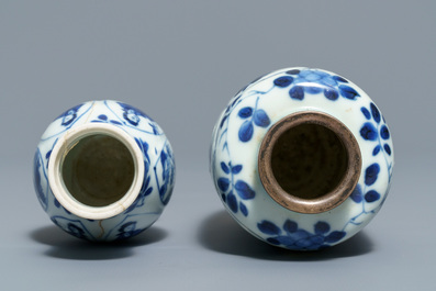 Five Chinese blue and white vases, Kangxi