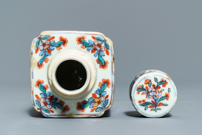 A varied collection of Chinese porcelain, 17/18th C.