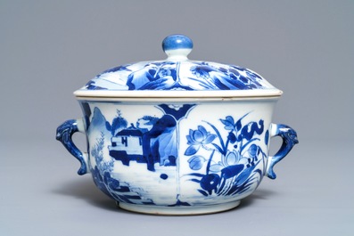 A Chinese blue and white two-handled porringer and cover, Kangxi